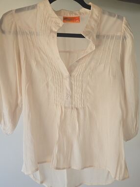 Urban Behavior Light Blush Pintuck Split-Neck Blouse